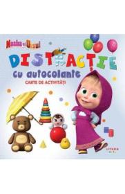 Masha si Ursul. Distractie cu autocolante. Carte de activitati - -