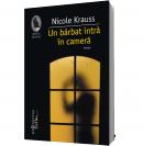 Un barbat intra in camera - Nicole Krauss