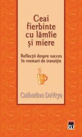 Ceai fierbinte cu lamaie si miere - Catherine Devrye
